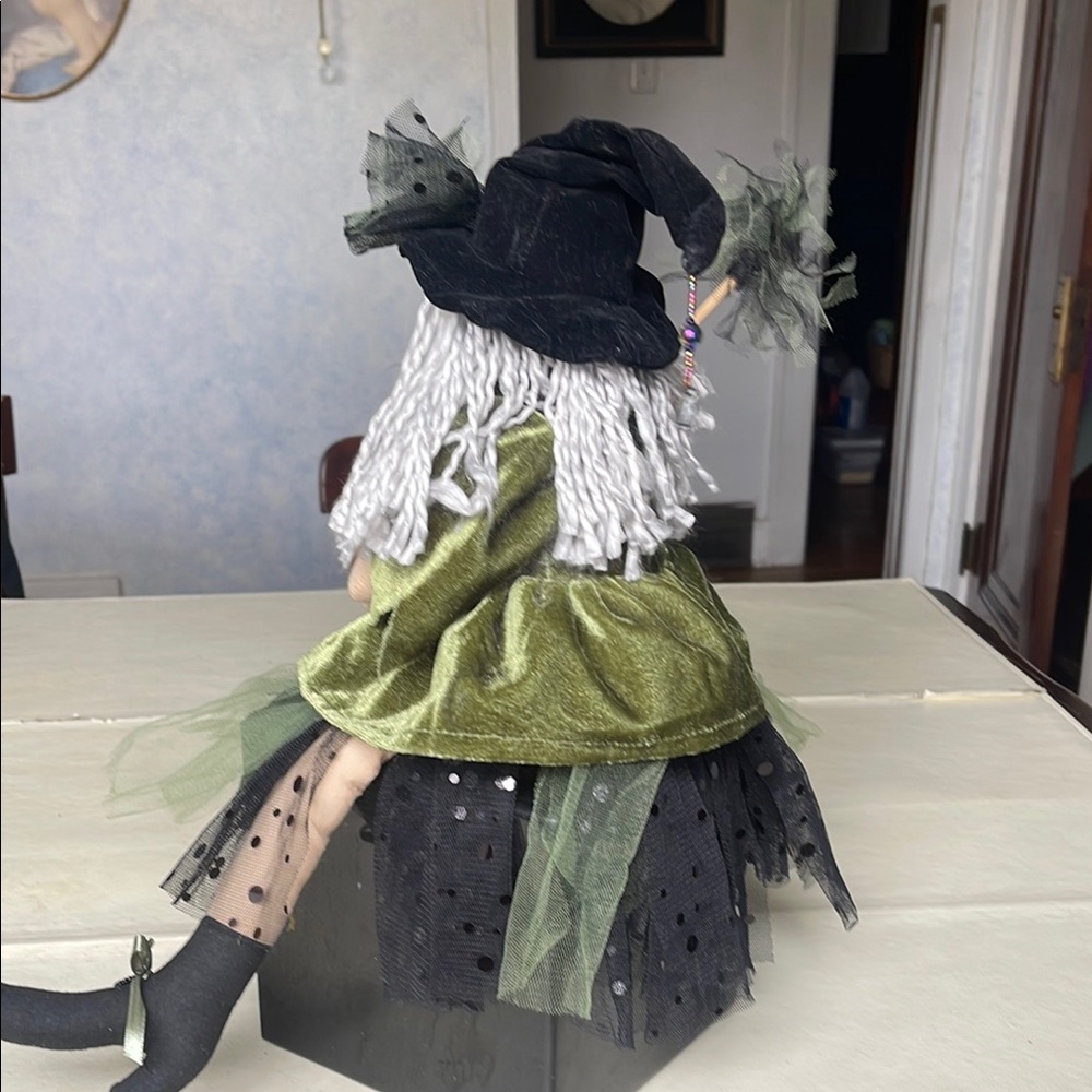 Green and Black Witch Doll - Picture 3 of 10